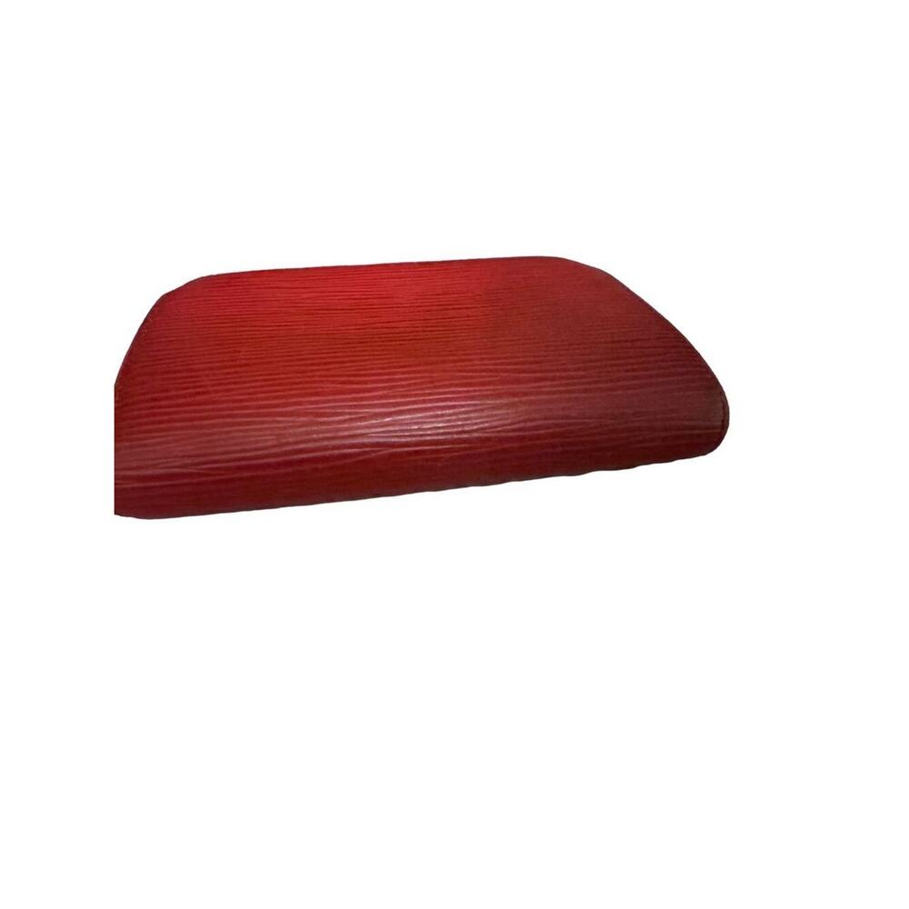 Louis Vuitton Castilian Red Epi Porte Monnaie Billets Viennois Wallet - Picture 9 of 16